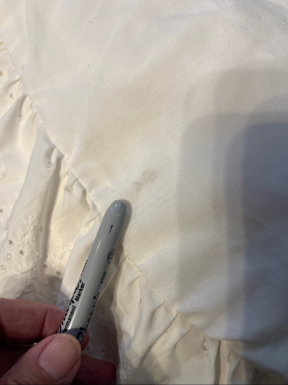 Vintage Custom designs 60” X 94”white ruffled Cottage core daybed comforter 3090 - Picture 2 of 7